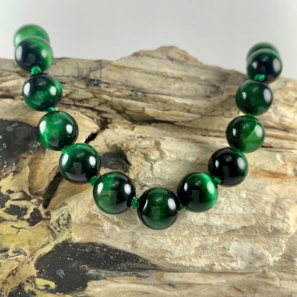 Green Tigers Eye Necklace - Picture 2 of 5